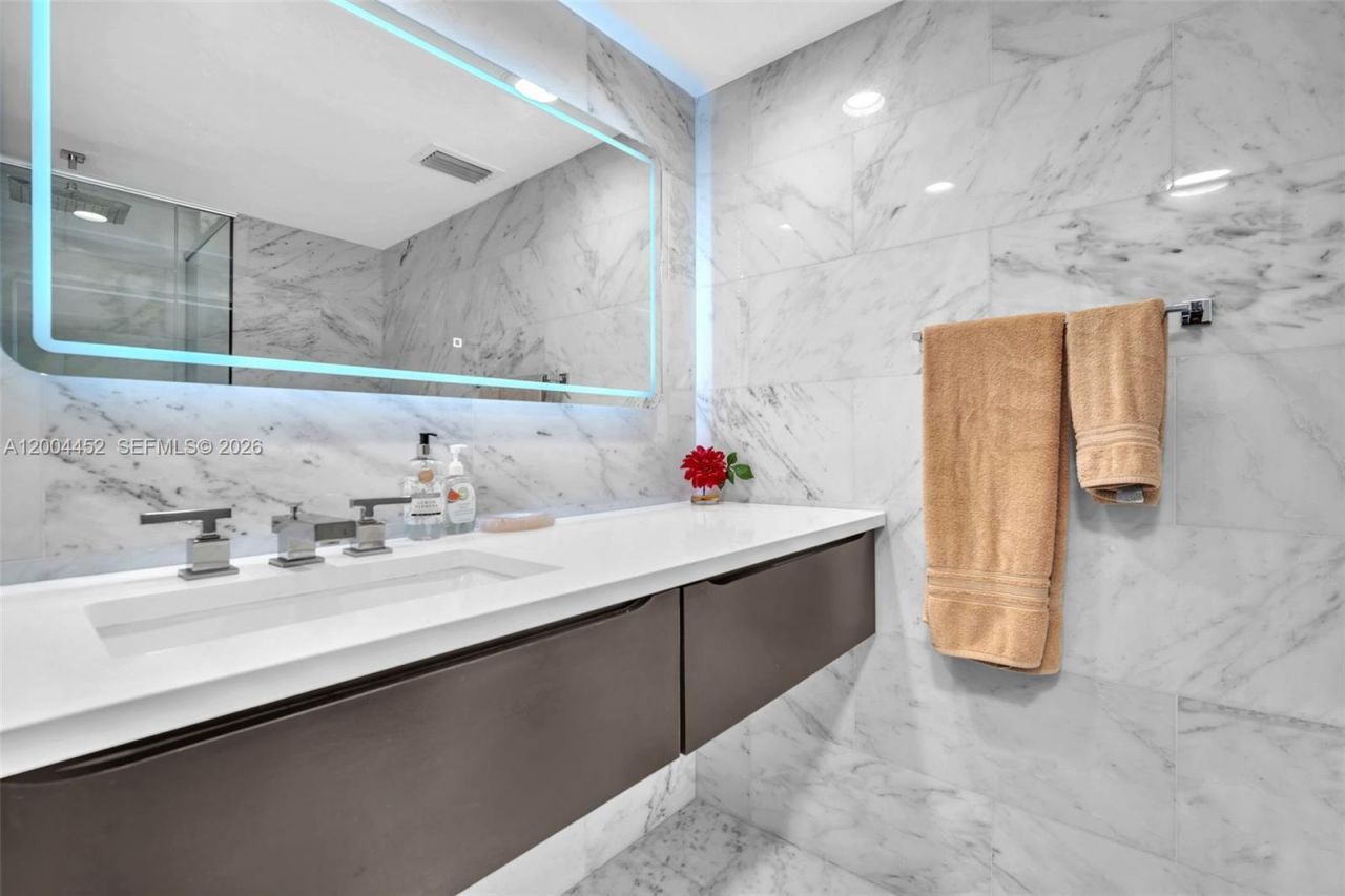 2800 N Ocean Dr , Unit B-15C, Singer Island, FL 33404 Photo