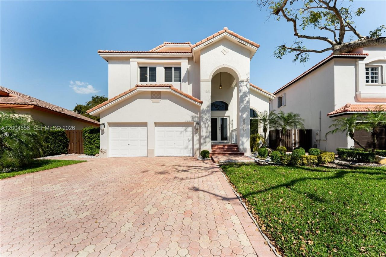 5869 NW 108th Pl, Doral, FL 33178 Photo