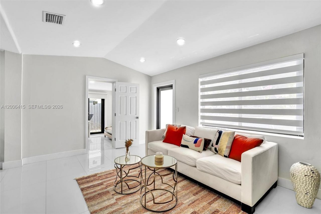 12680 N Miami Ave, North Miami, FL 33168 Photo