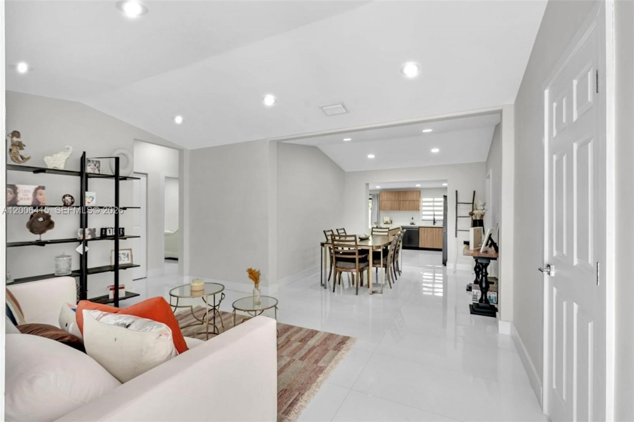 12680 N Miami Ave, North Miami, FL 33168 Photo
