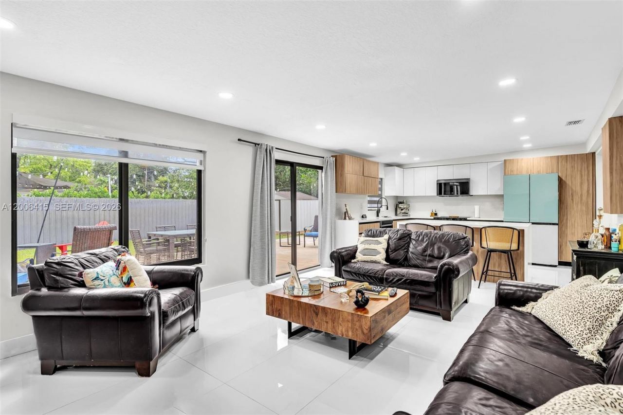 12680 N Miami Ave, North Miami, FL 33168 Photo