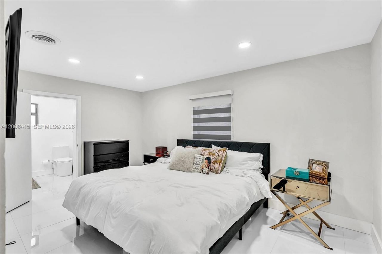 12680 N Miami Ave, North Miami, FL 33168 Photo
