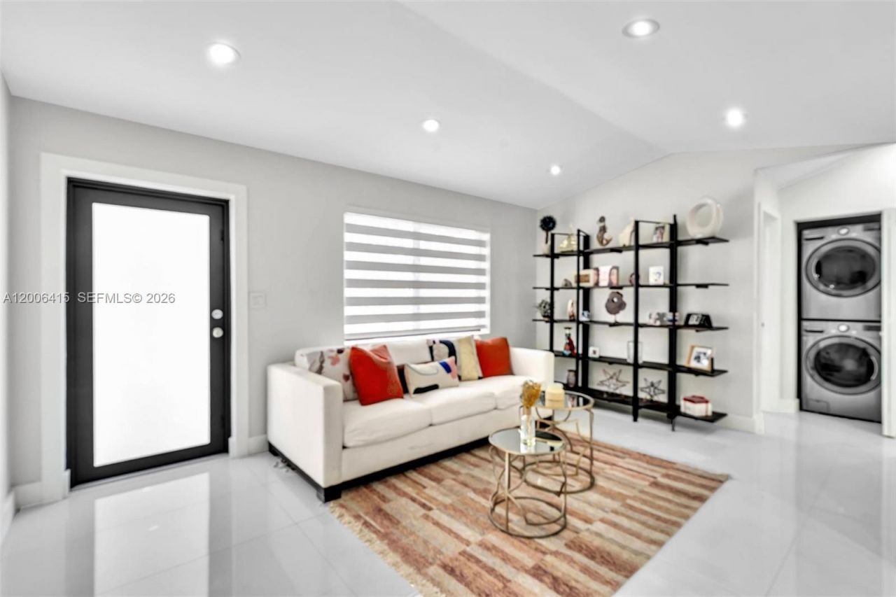 12680 N Miami Ave, North Miami, FL 33168 Photo
