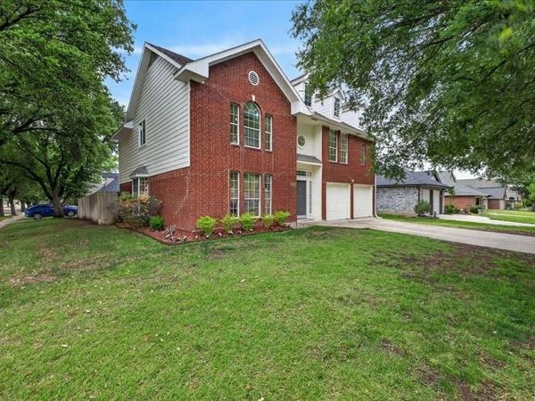 5512 Turtle River Court , Fort Worth, TX 76137