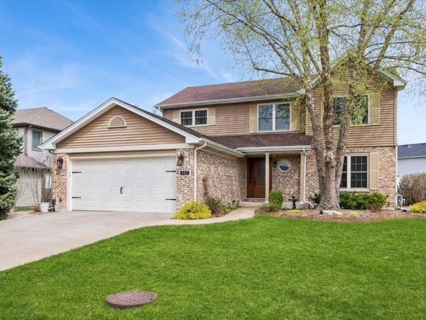 132 Ashcroft Drive , Bolingbrook, IL 60490