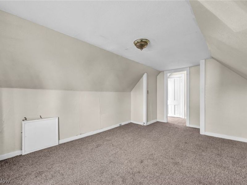 8110 Melrose Avenue , Cleveland, OH 44103 Photo 18