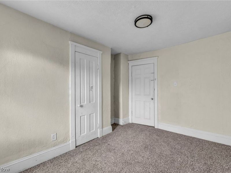 8110 Melrose Avenue , Cleveland, OH 44103 Photo 32