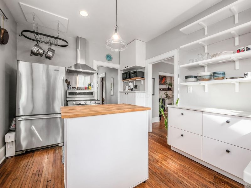 1456 Summit Street , Columbus, OH 43201 Photo 23