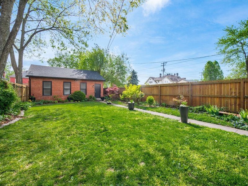 1456 Summit Street , Columbus, OH 43201 Photo 51