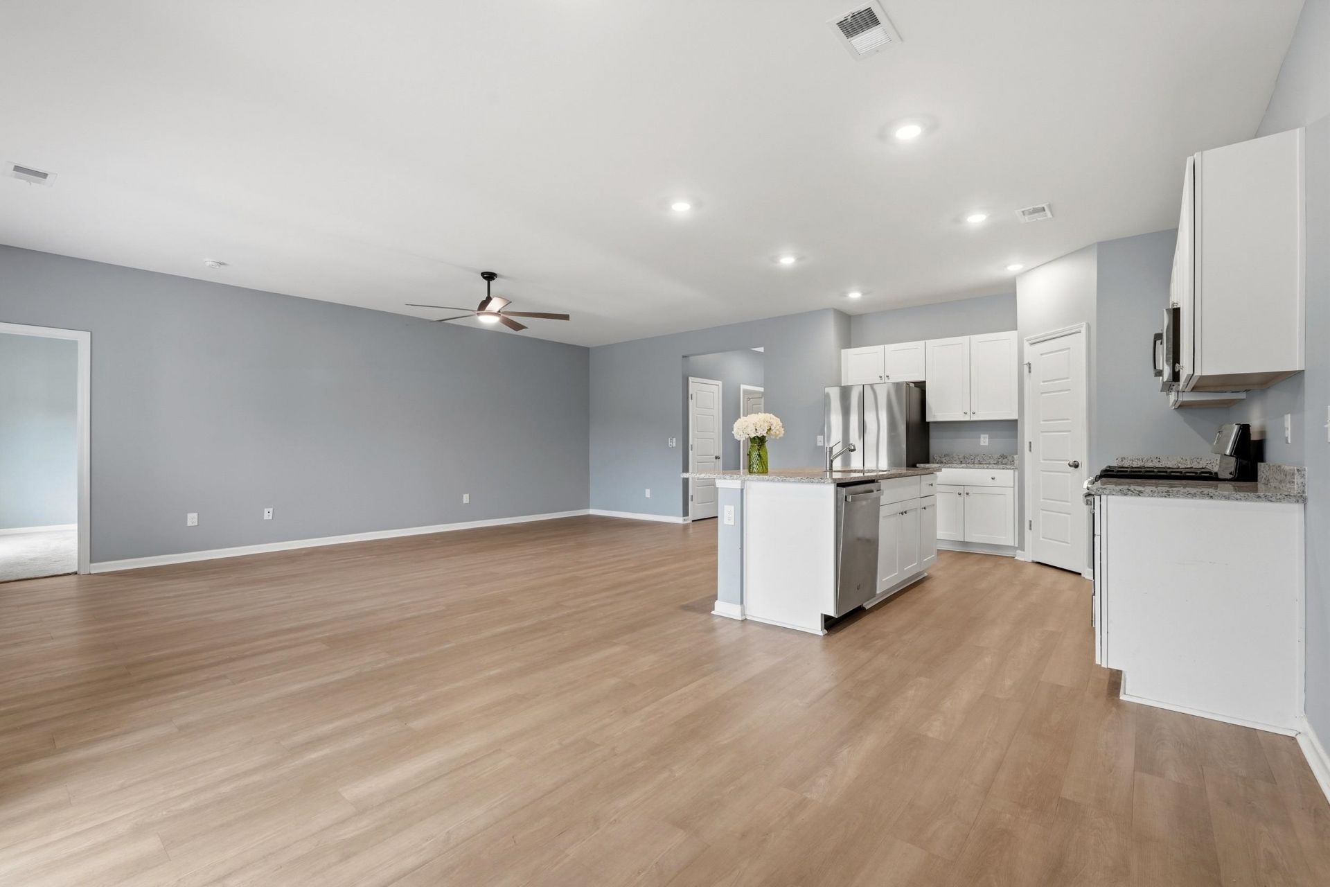 536 Appaloosa Way Photo 4