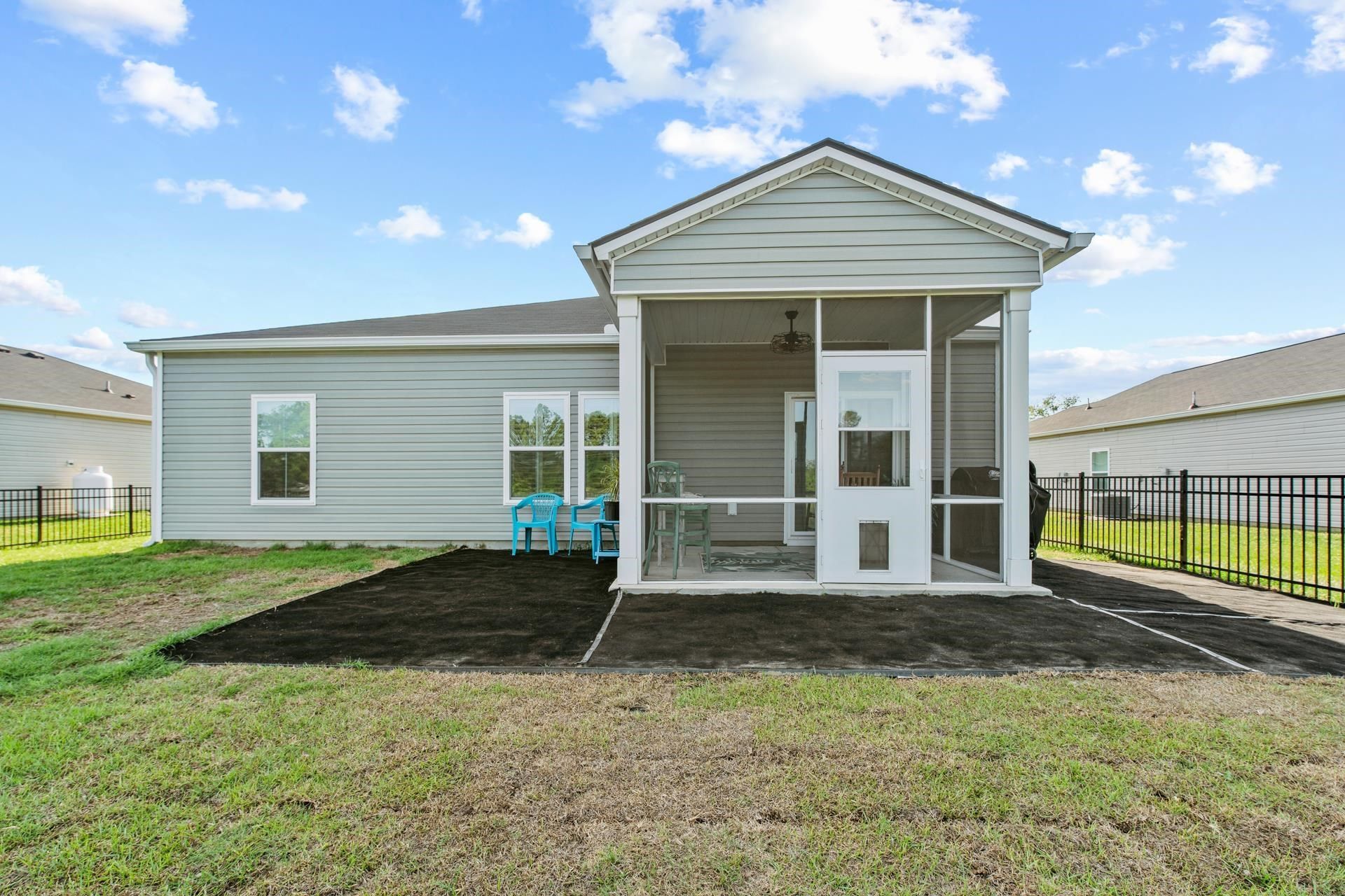 536 Appaloosa Way Photo 44