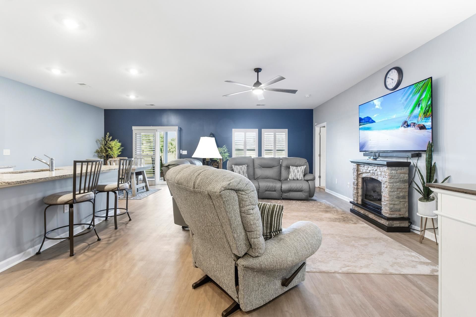 536 Appaloosa Way Photo 5