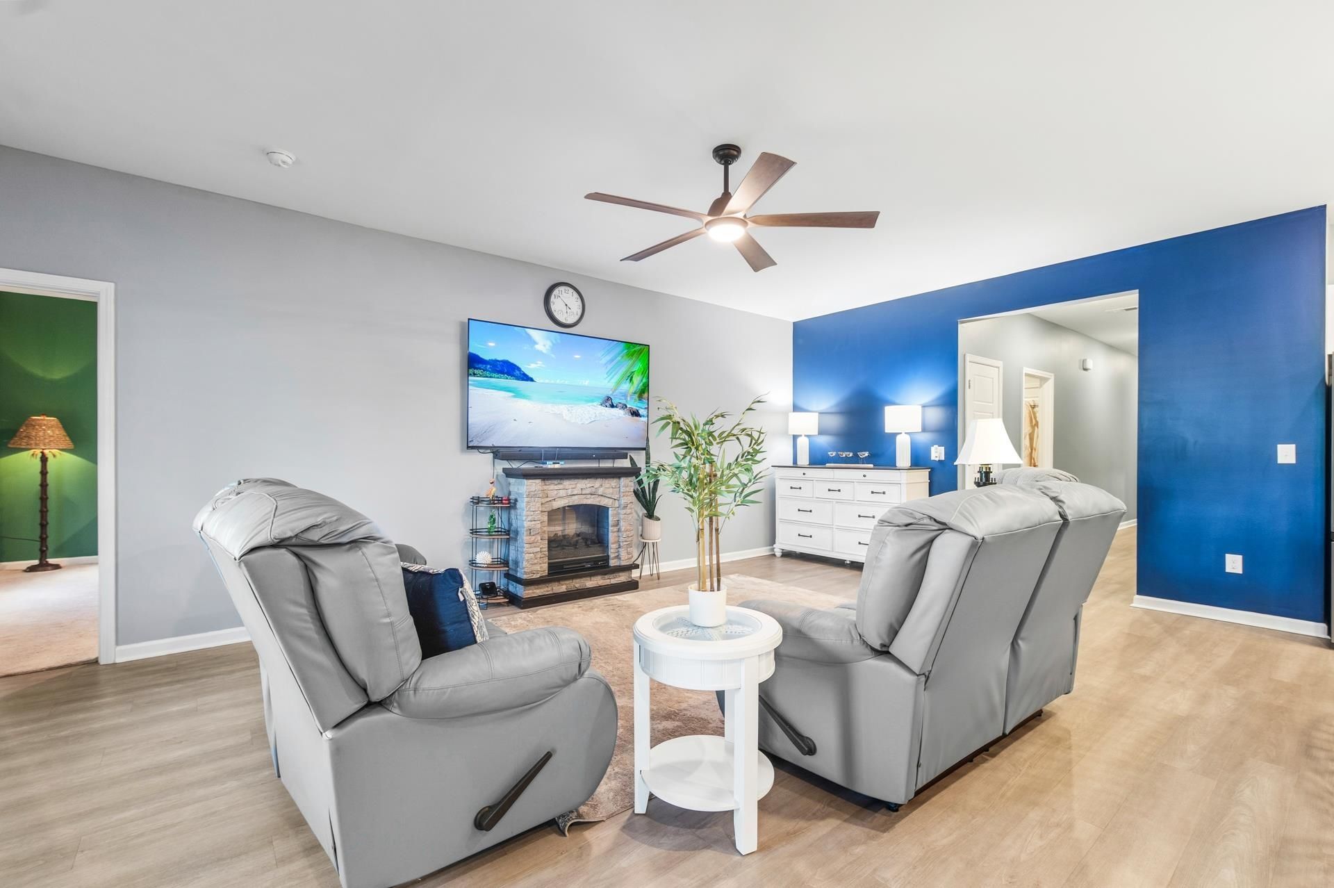 536 Appaloosa Way Photo 6