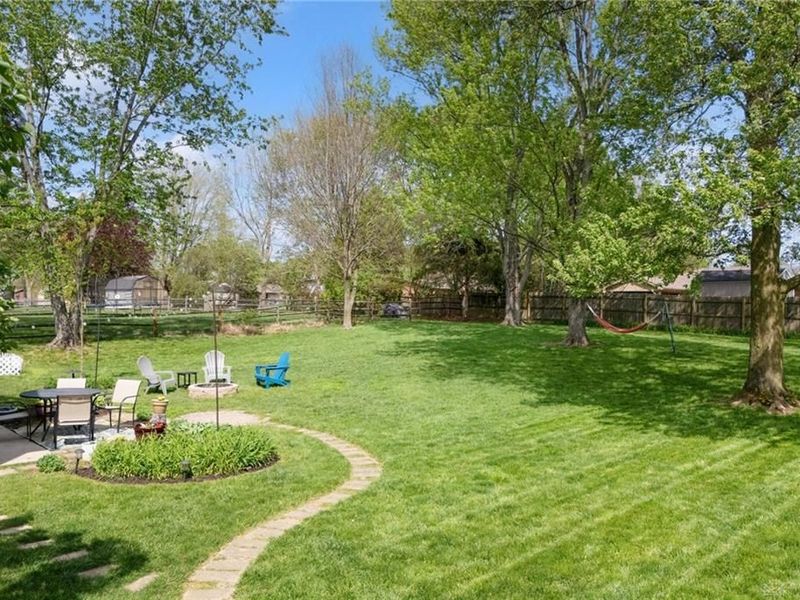 8750 Castlecreek, Centerville, OH 45458 Photo 40