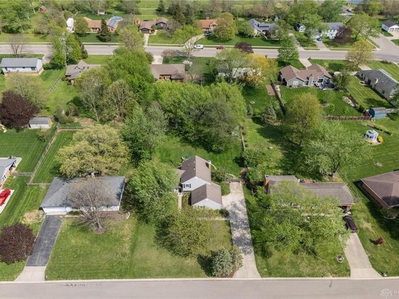 8750 Castlecreek, Centerville, OH 45458 Photo 44