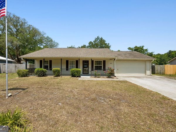 107 Boxwood Court, Kingsland, GA 31548