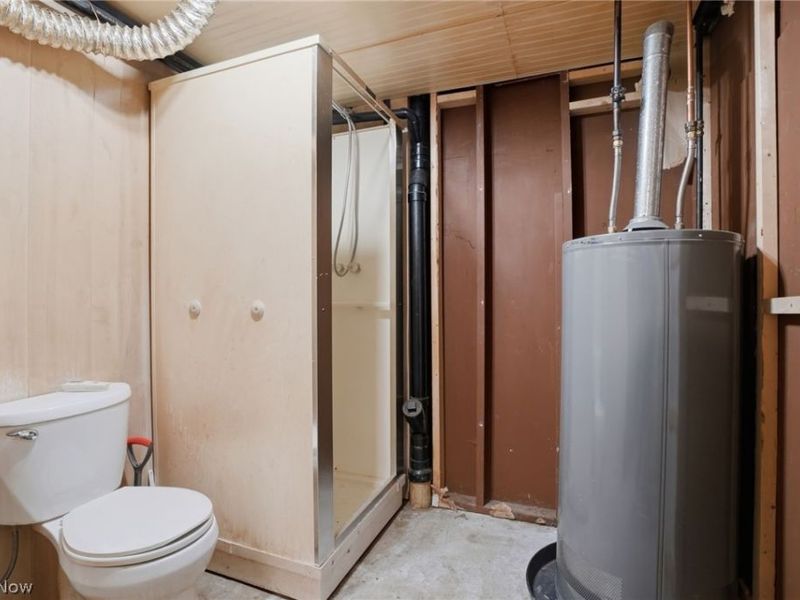 164 Bridge Street , Conneaut, OH 44030 Photo 26