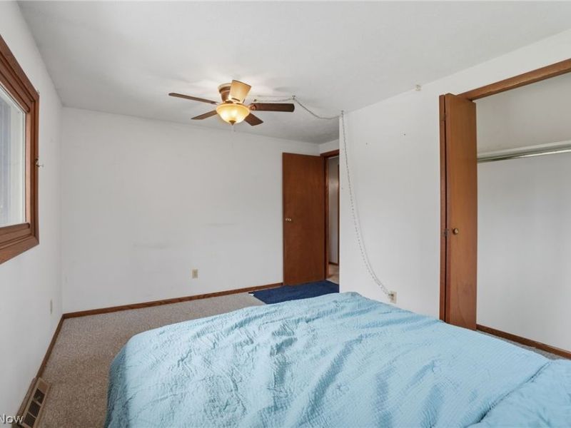 164 Bridge Street , Conneaut, OH 44030 Photo 3