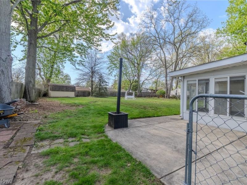 6426 Southgrove Road, Mentor, OH 44060 Photo 24