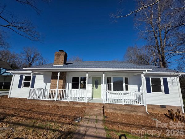 315 Maine Avenue E, Bessemer City, NC 28016