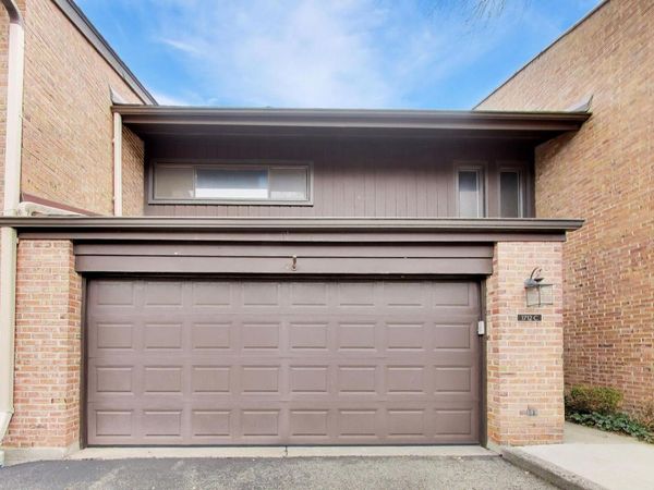 1712 Wildberry Drive , Unit C, Glenview, IL 60025