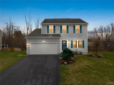 47 Silversides , Baldwinsville, NY 13027