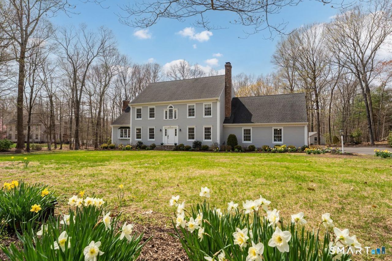 21 Running Brook, Killingworth, CT 06419 Main Photo