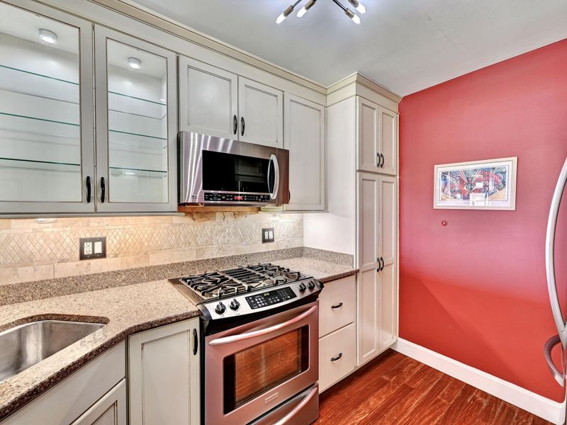 102 Winding Way, Unit K, Covington, KY 41011 Photo 5