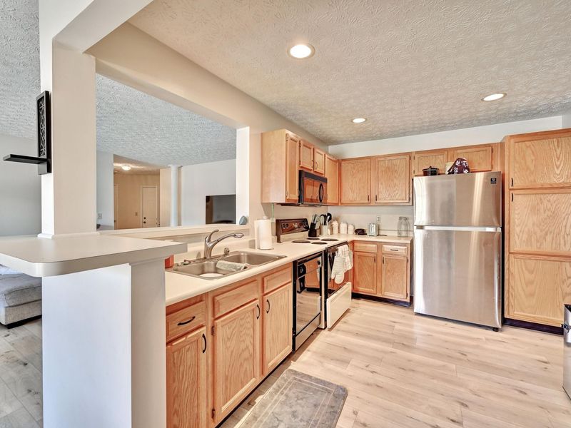 6949 Parkview Drive, Florence, KY 41042 Photo 7