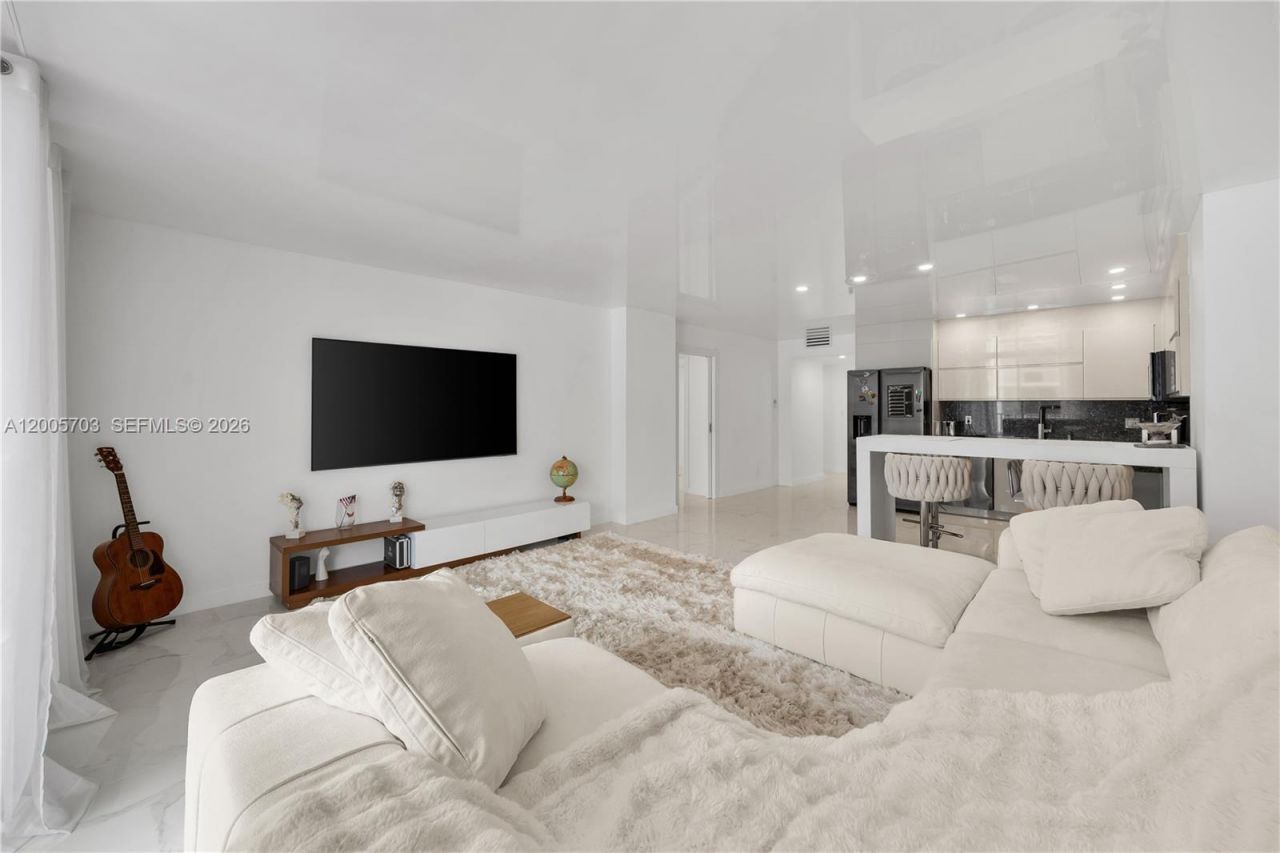 1865 S Ocean Dr , Unit 15B, Hallandale Beach, FL 33009 Photo