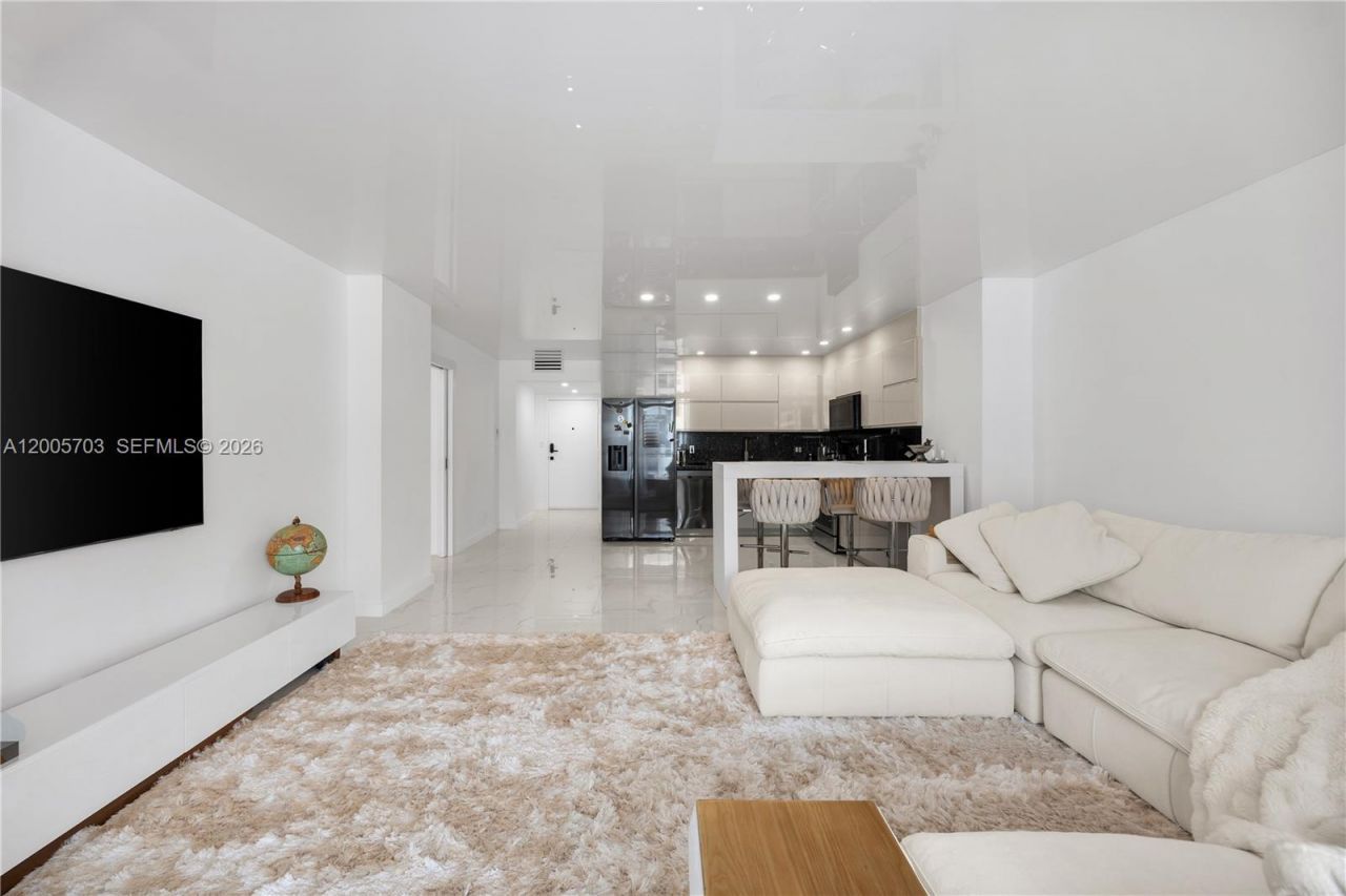 1865 S Ocean Dr , Unit 15B, Hallandale Beach, FL 33009 Photo