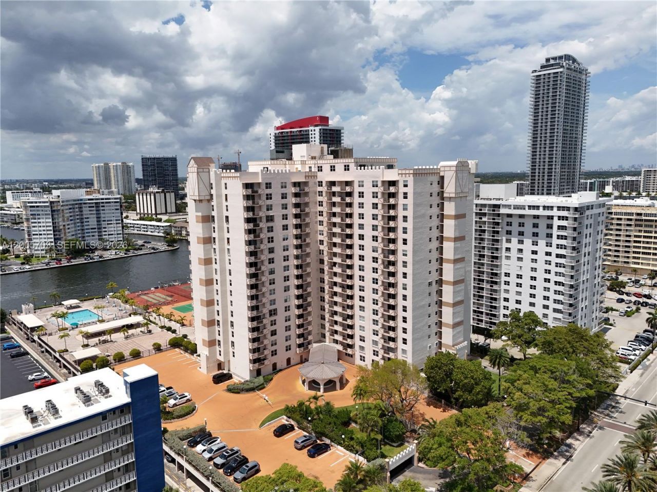 1865 S Ocean Dr , Unit 15B, Hallandale Beach, FL 33009 Photo