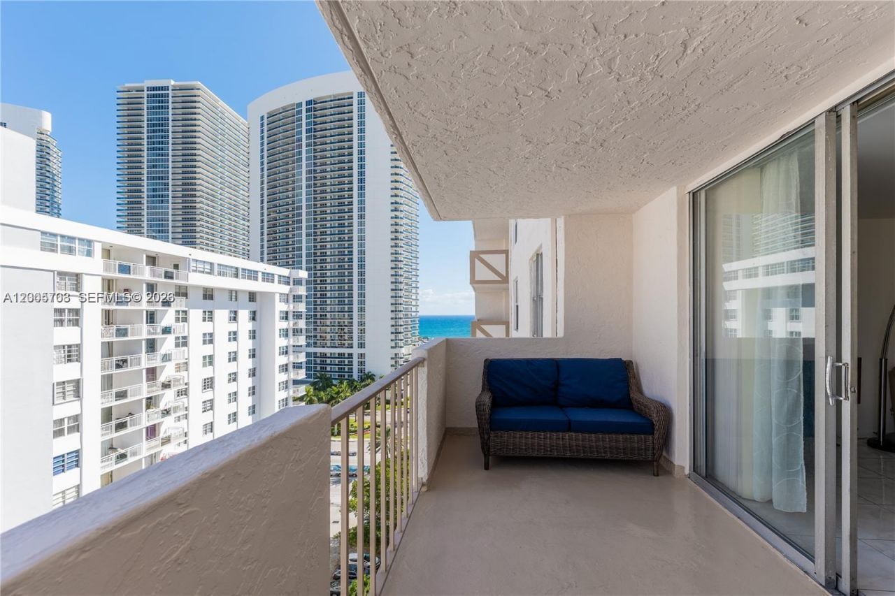 1865 S Ocean Dr , Unit 15B, Hallandale Beach, FL 33009 Photo