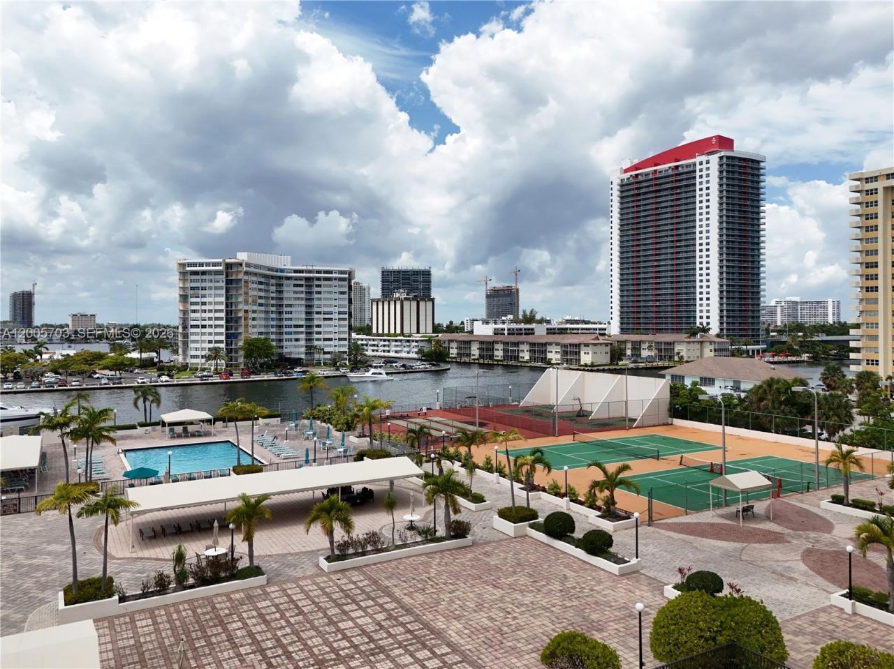 1865 S Ocean Dr , Unit 15B, Hallandale Beach, FL 33009 Photo