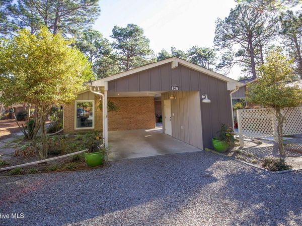 147 Knollwood Drive, Southern Pines, NC 28387