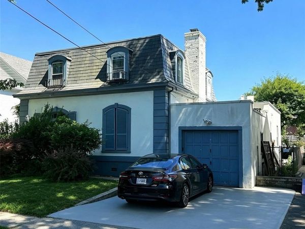 14214 Quince Avenue , Flushing, NY 11355