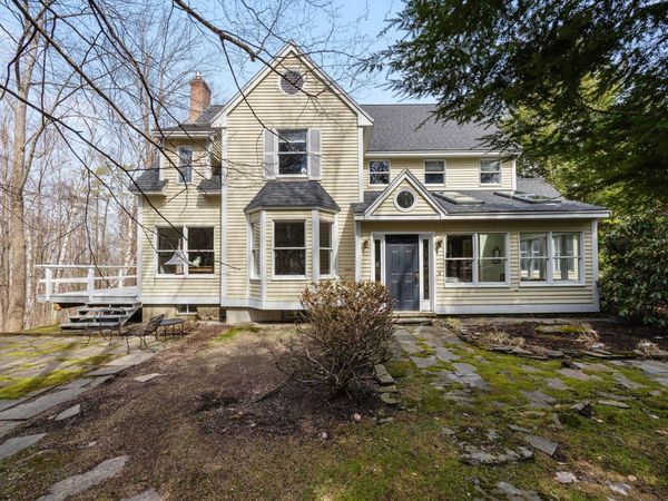 15 Plateau Road, Williston, VT 05495