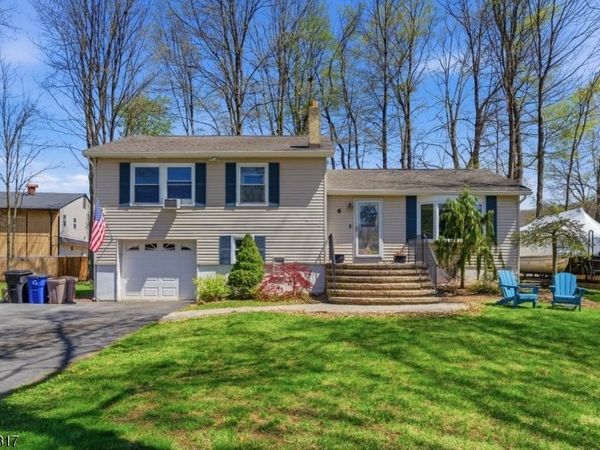 6 Woodport Ave, Jefferson, NJ 07849