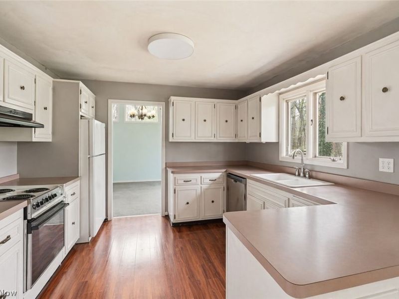 6055 Deepwood Drive , Chagrin Falls, OH 44022 Photo 10