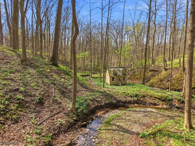 6055 Deepwood Drive , Chagrin Falls, OH 44022 Photo 2