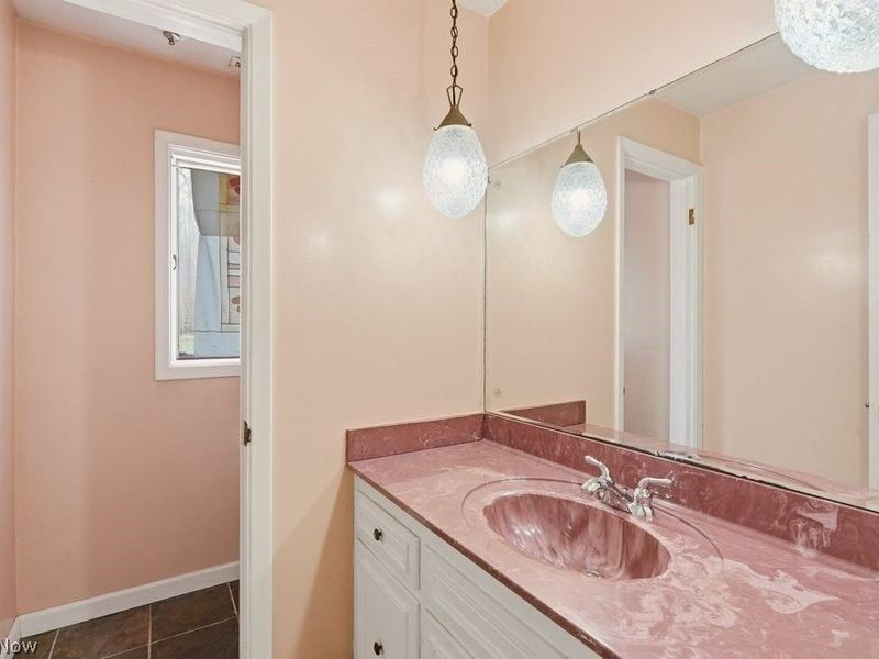 6055 Deepwood Drive , Chagrin Falls, OH 44022 Photo 22