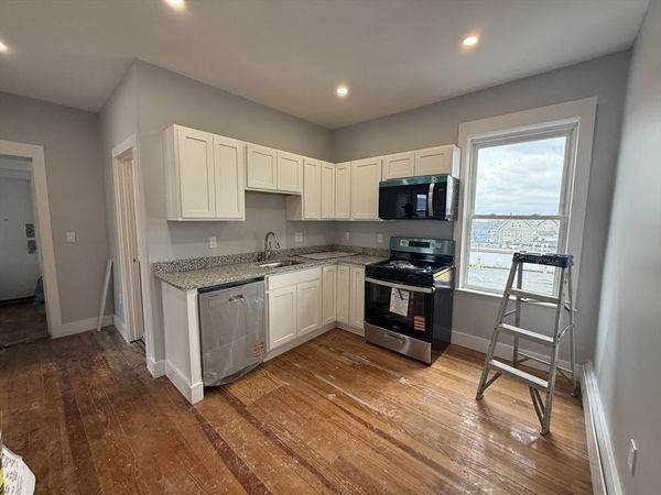 8 Carnes, Unit 2R, Lynn, MA 01905