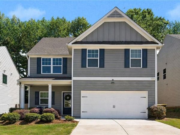 48 Ulsh Park Drive , Newnan, GA 30265