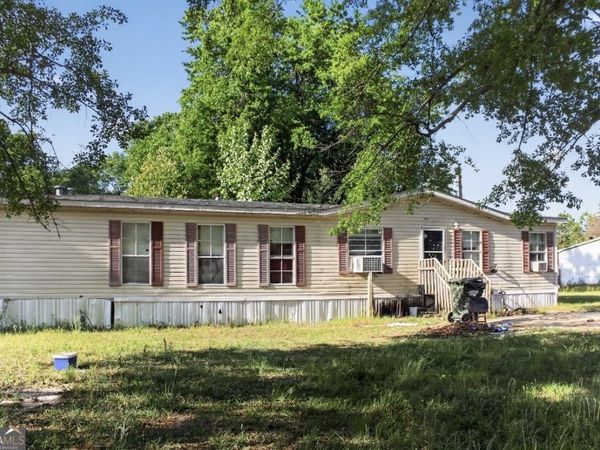 4402 Harper Road, Metter, GA 30439