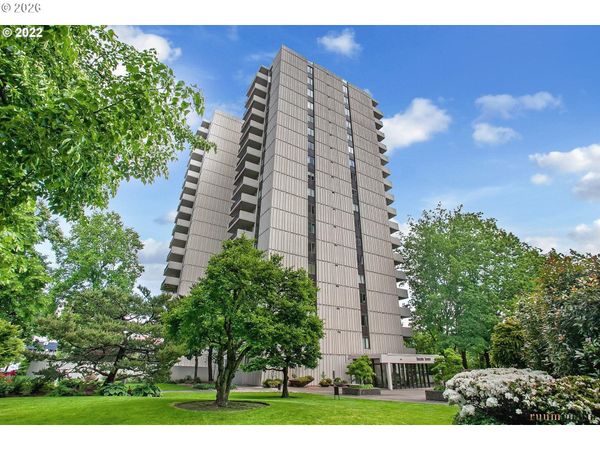 2211 SW 1ST AVE, Unit 802, Portland, OR 97201