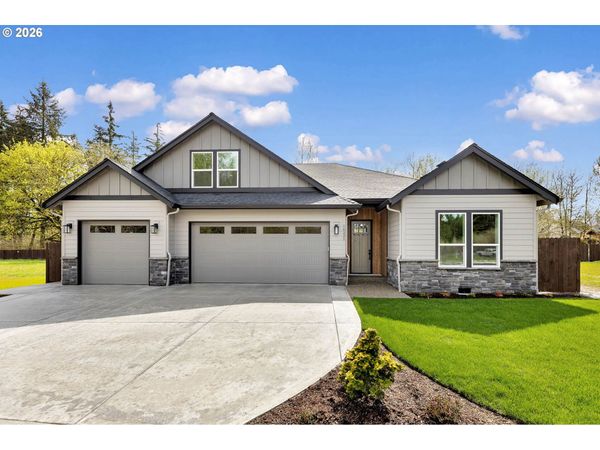 16221 NE 180TH ST, Brush Prairie, WA 98606