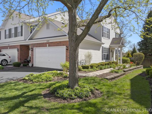 1929 W Crestview Circle , Romeoville, IL 60446