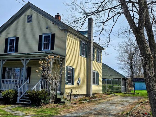 194 Dartmouth College Highway, Haverhill, NH 03260