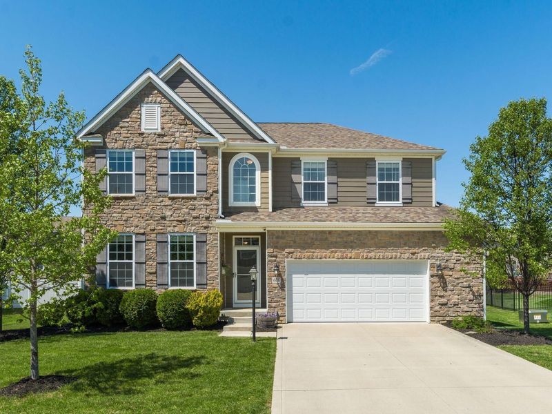 608 Exeter Street , Pickerington, OH 43147 Photo 1