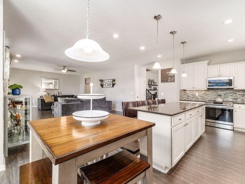 608 Exeter Street , Pickerington, OH 43147 Photo 10